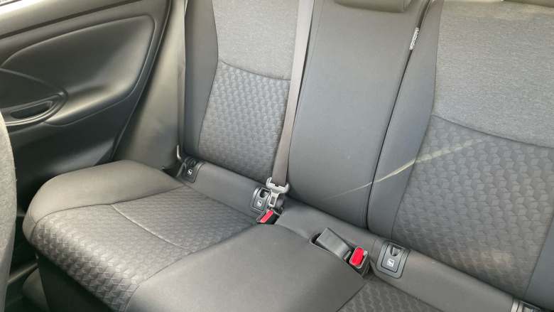 Toyota Yaris 1.5 Hybrid Icon 5dr CVT Hybrid Hatchback